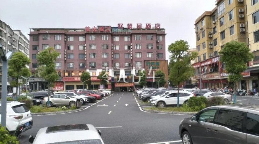 宜春市上高县银****** - 地址已隐藏 免费停车位照片